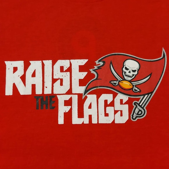 Tampa Bay Buccaneers Shirt Mens XL Publix Supermarket Raise The Flag SS Tee - Picture 1 of 7